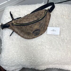 Coach Chlsea Sig Belt Bag